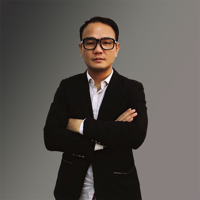 余昌偉 高級設計師